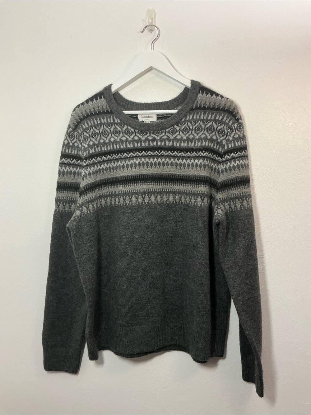 Men's Gray Fair Isle Crewneck Sweater